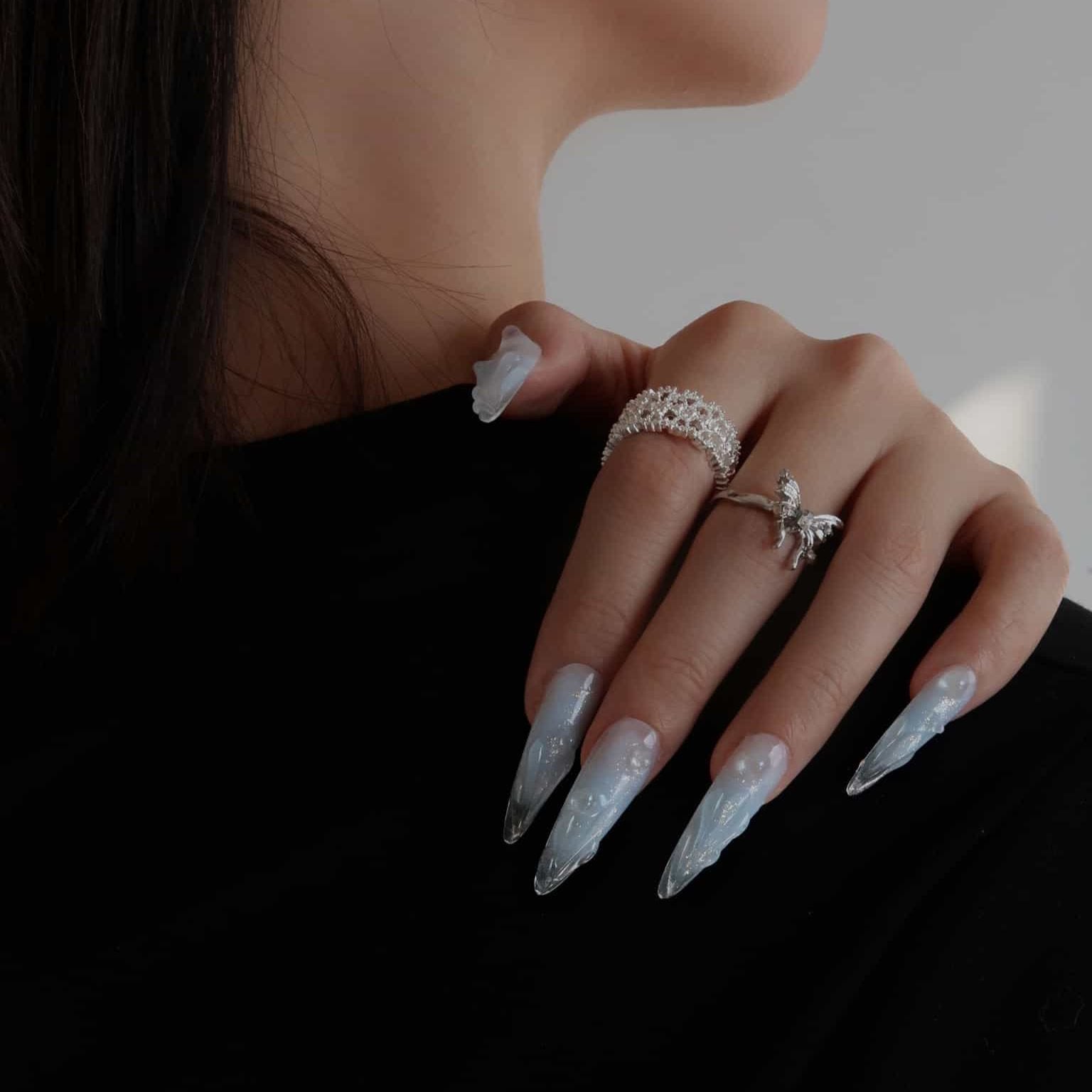 GlacialWhispers-ErsaNailsPressOnNails_5.jpg
